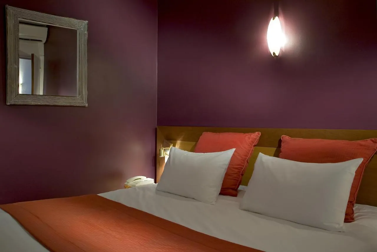 *** Otel Timhotel Invalides Eiffel Paris Fransa