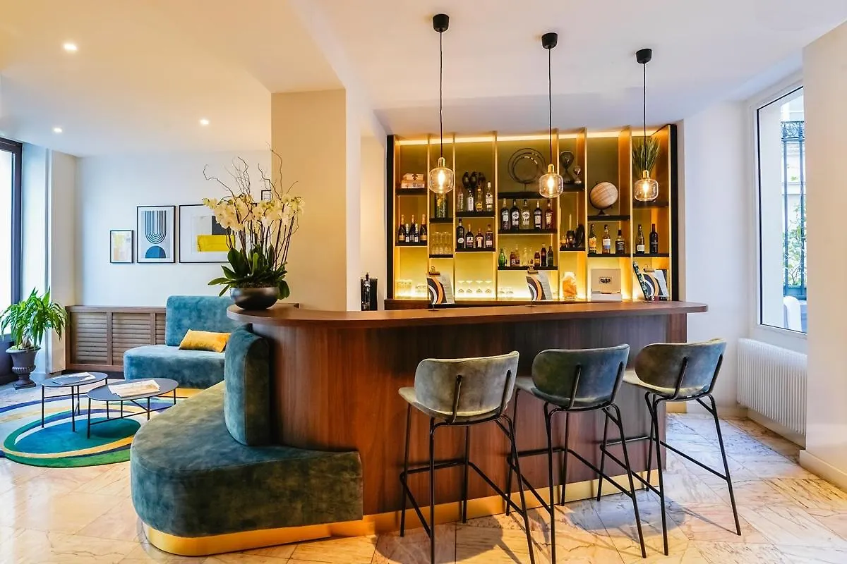 Otel Timhotel Invalides Eiffel Paris