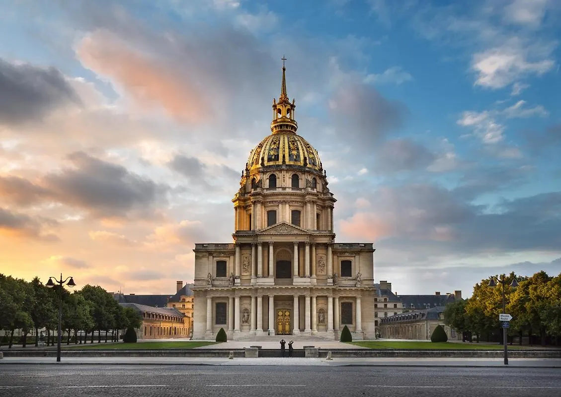 *** Otel Timhotel Invalides Eiffel Paris Fransa