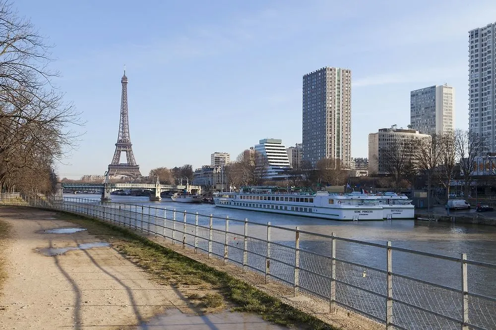 Timhotel Invalides Eiffel Paris 3*,