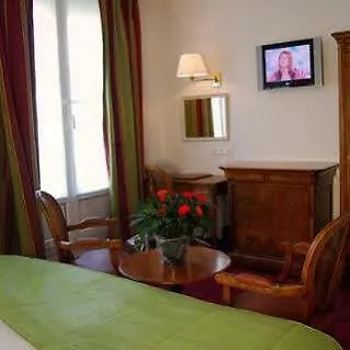 Timhotel Invalides Eiffel Paris Otel
