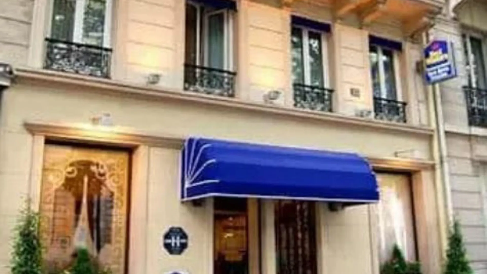 Timhotel Invalides Eiffel Paris 3*,  France