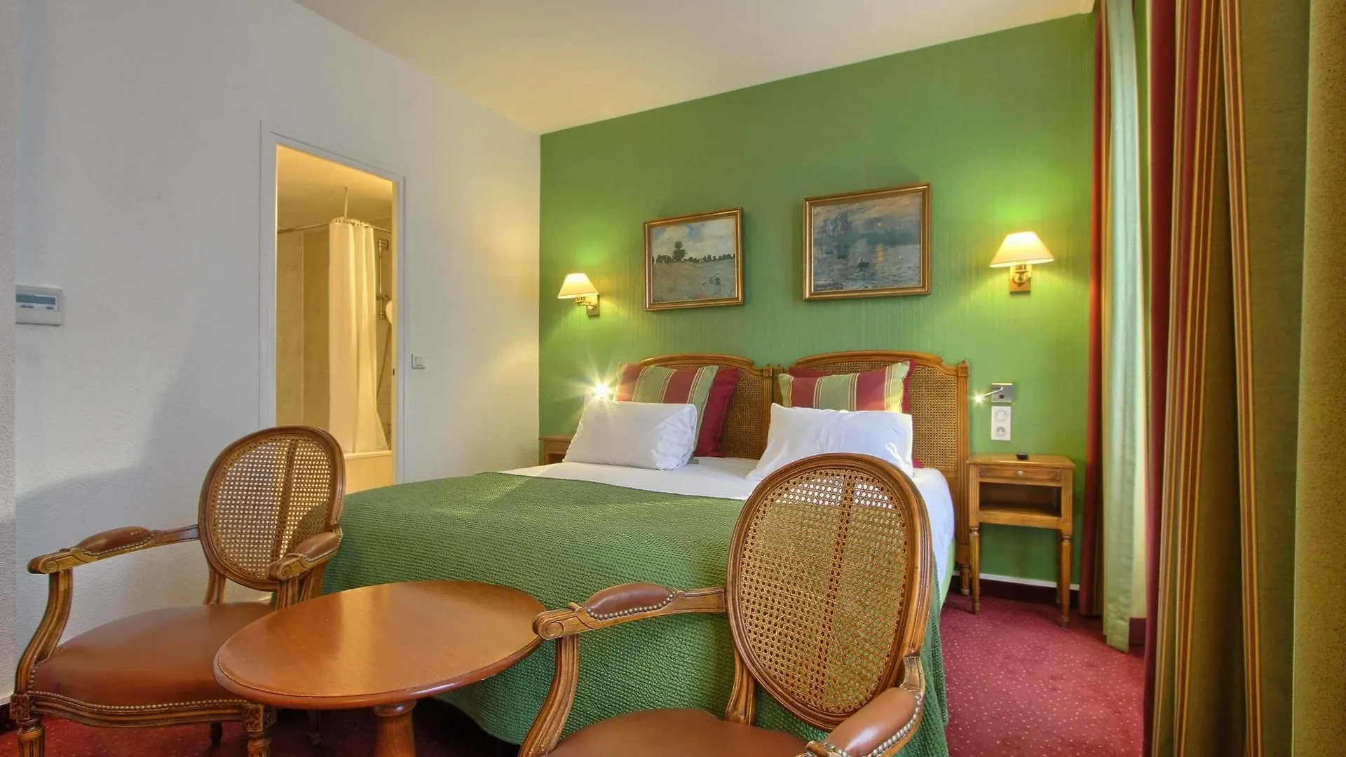 Timhotel Invalides Eiffel Paris Otel