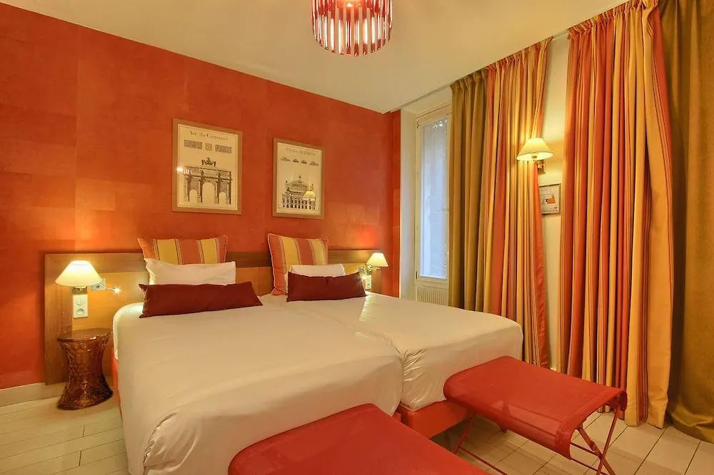 Timhotel Invalides Eiffel Paris Otel